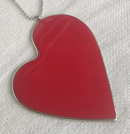 Chaîne avec pendentif coeur rouge en acier chirurgical et résine Vulca, pièces uniques faites à la main, artisanat 100% made in Italy