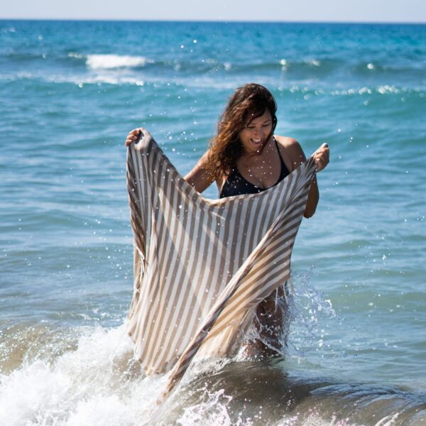 Beach towel / Pareo model MARE PESHTEMAL 170 cm x 90 cm signed Green Petition (Fouta Sand Beige)