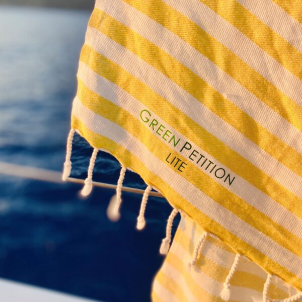 Beach towel / Pareo model MARE PESHTEMAL 170 cm x 90 cm signed Green Petition (Fouta Ocher)