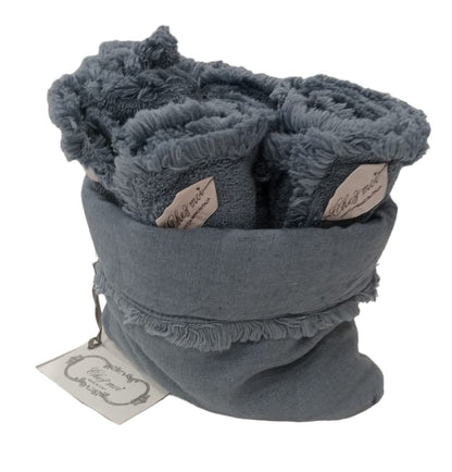 Lavette set of 3 bath towels with elegant linen bag, colour: Denim Blue, fine fabrics, 100% Made in Italy - Chez Moi