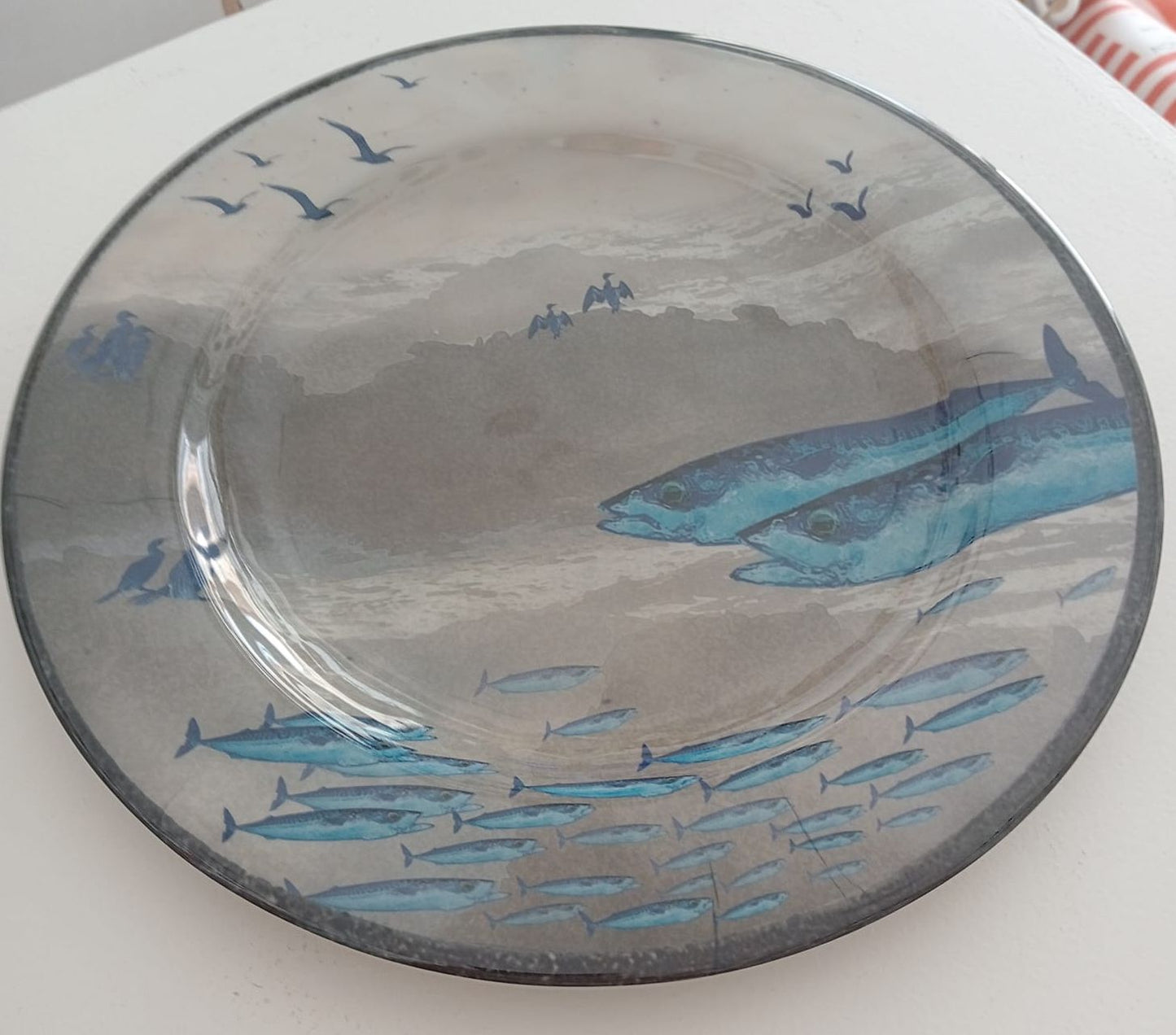 Flat Plates from the Marina Paris collection (Melamine - diameter 28 cm)