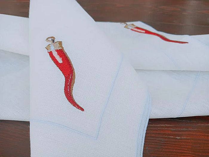 Marika De Paola - Set of 1 placemat in pure waxed linen with 1 matching napkin - Motif: Red Croissant