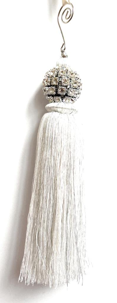 Christmas tassel to decorate your Christmas tree, pack of 2, color white, length 30cm