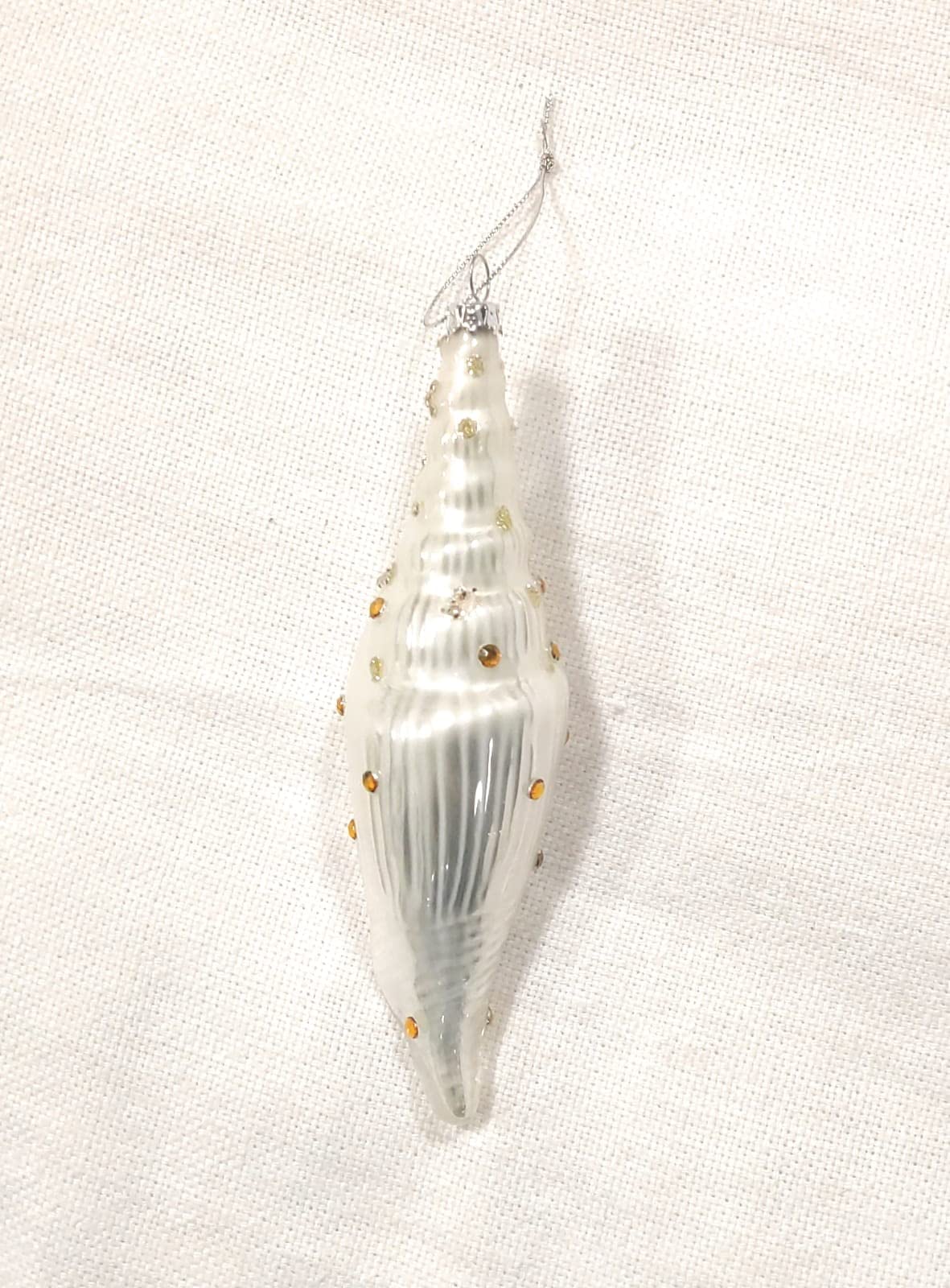 Teardrop Shells - Christmas decorations - set of 2 (gold and pearl white)