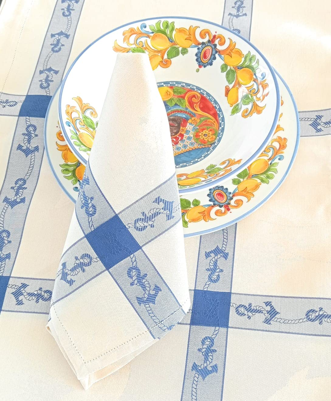 Tablecloth with 12 napkins (Table Service), Rectangular 12 Pers, Pure Cotton Flanders, embroidery: dolphins and anchors