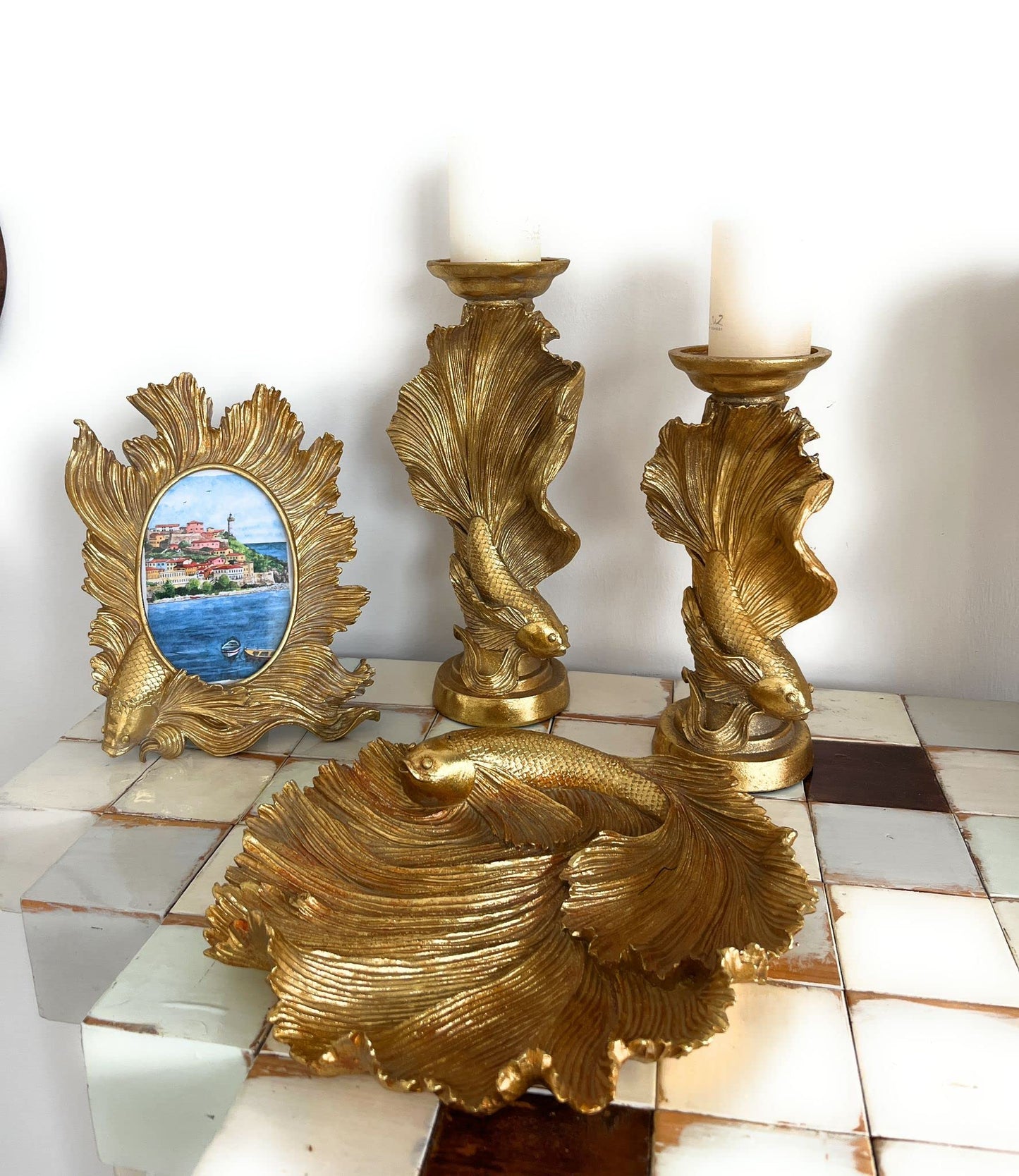 Piatto Vassoio in legno e resina colore Oro, arredo design by Enzo De Gasperi